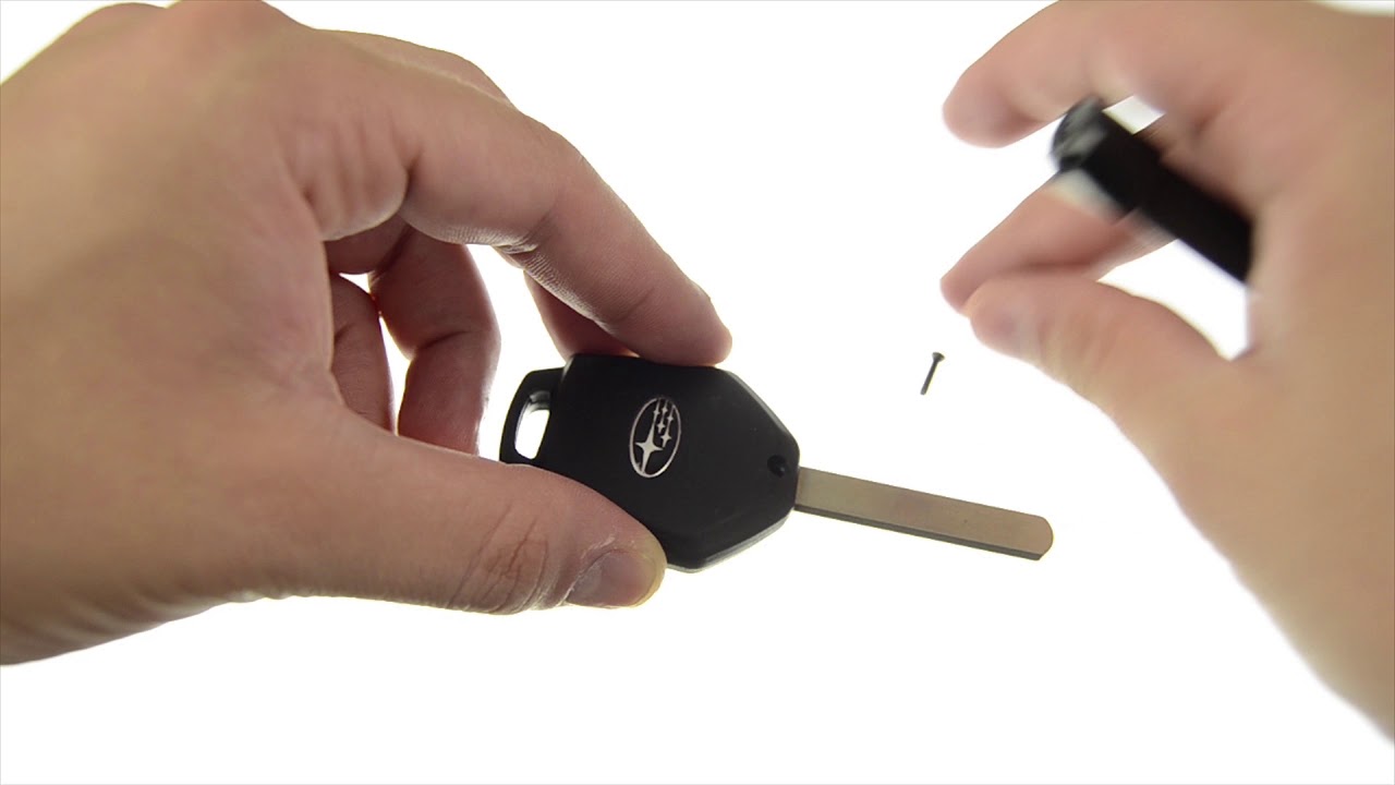 Cómo cambiar la batería en un llavero subaru