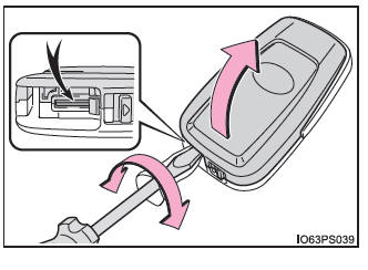 Cómo cambiar la batería en una llave prius
